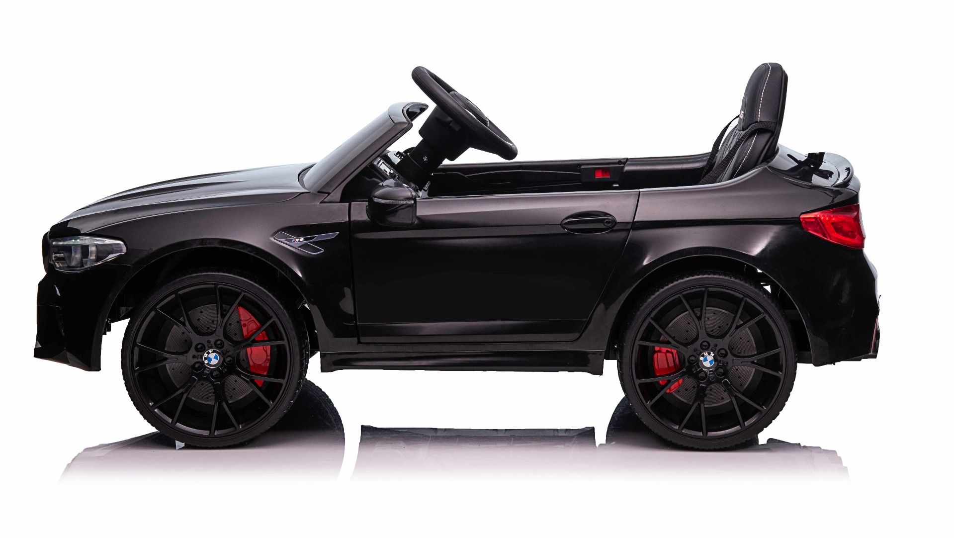 Elektromos kisautó Gio BMW M5 24V gumi kerékkel, bőrüléssel, nyitható ajtókkal, 2.4 GHZ távirányítóval - kép 2