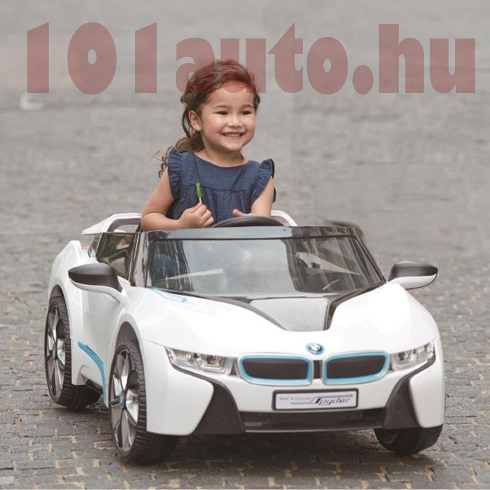Elektromos kisautó Gio BMW I8 Coupe bőrüléssel, gumi kerékkel, nyitható ajtóval, 2.4 GHZ távirányítóval, ponyvával - kép 7