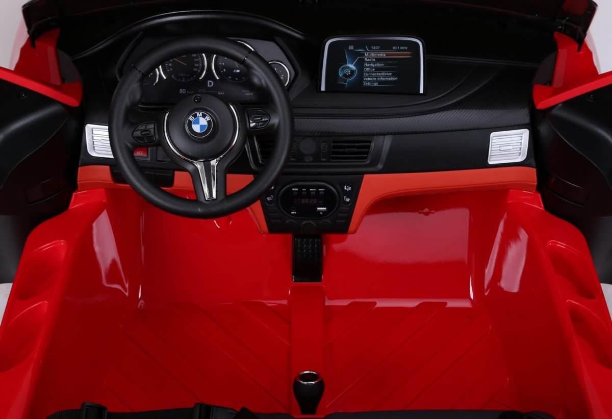 Elektromos kisautó Gio BMW X6 M 2 személyes gumi kerékkel, bőrüléssel, nyitható ajtókkal, 2.4 GHZ távirányítóval, metálfényezéssel, ponyvával - kép 10