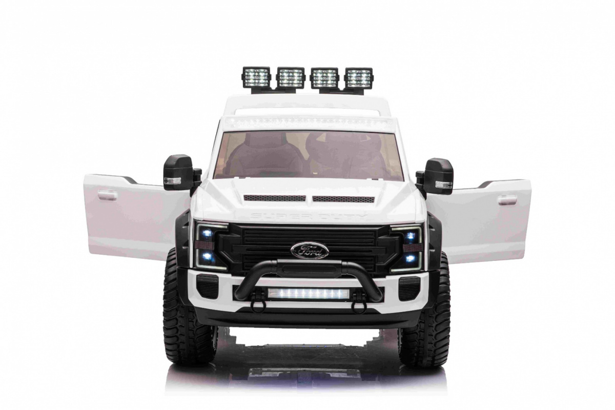 Elektromos kisautó Gio FORD Super Duty 4x4 kétszemélyes terepjáró bőrülés, 2.4 GHZ távirányító, gumi kerék, 12 Voltos akkumulátor, 60kg-ig, takaróponyva - kép 4