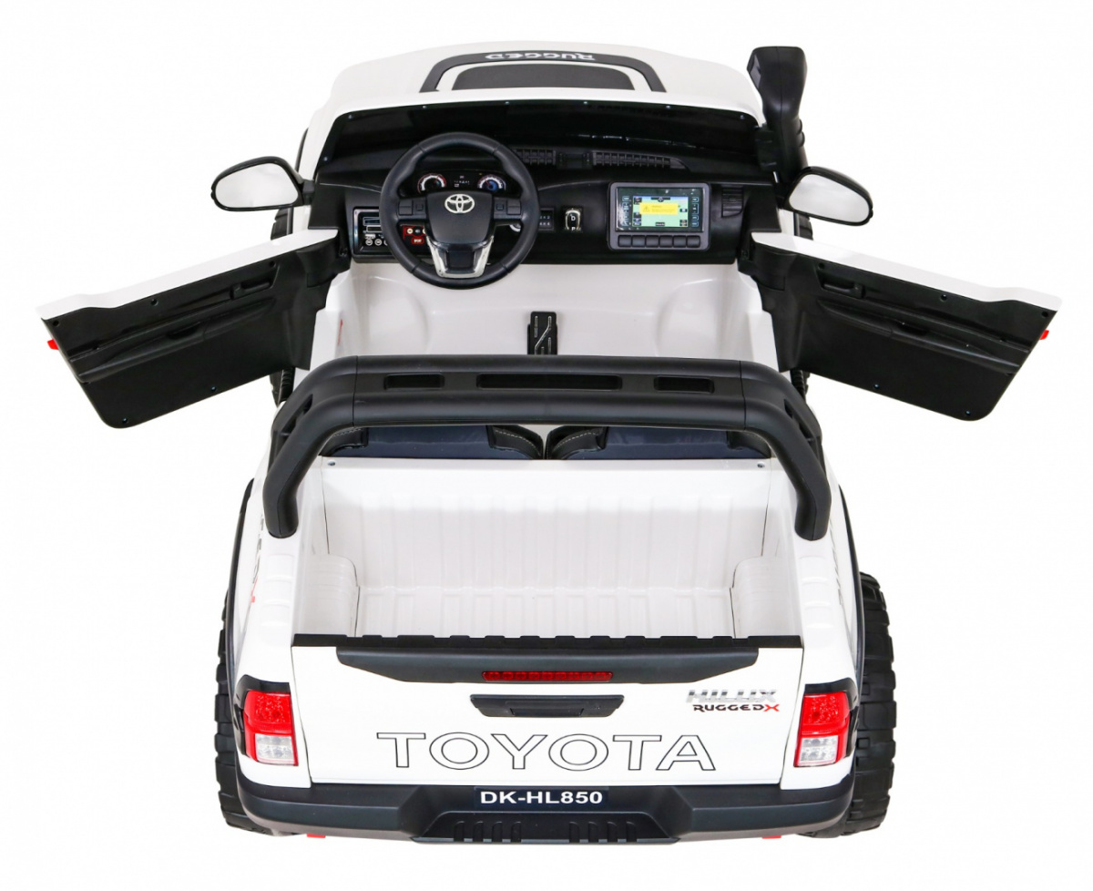 Elektromos kisautó Gio Toyota Hilux 4x4 kétszemélyes terepjáró bőrülés, 2.4 GHZ távirányító, gumi kerék, slusszkulcs, 2db 12 Voltos akkumulátor - kép 9